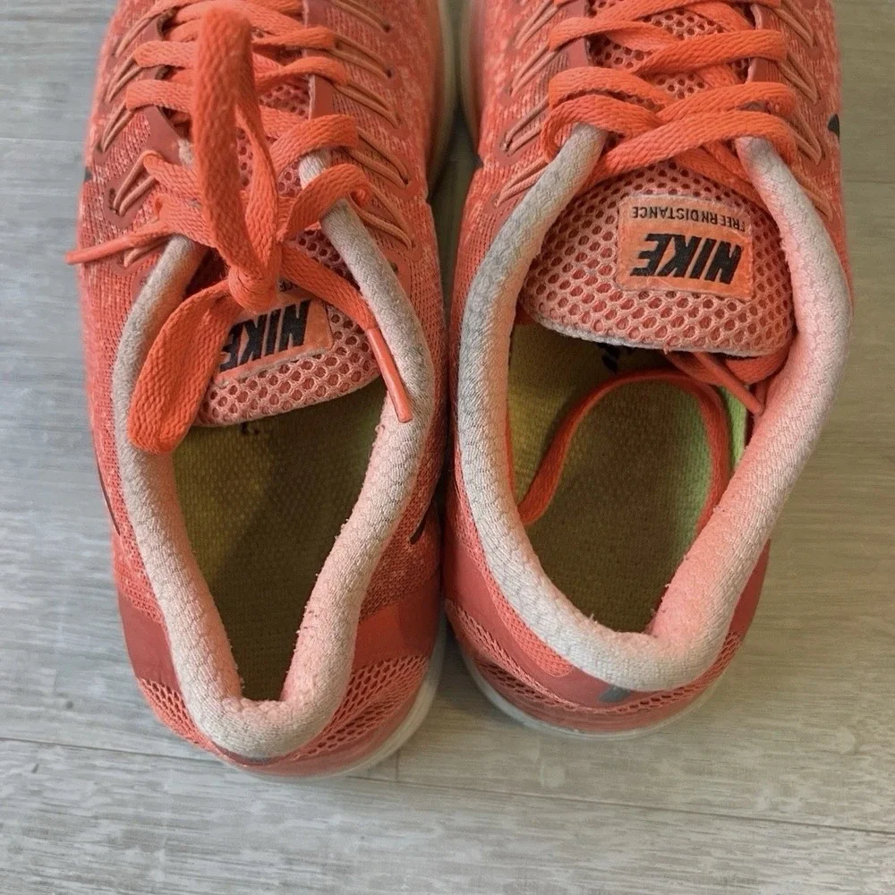 Nike Free RN Distance Mens 8.5 Red Black Running Shoes Lightweight Trainer